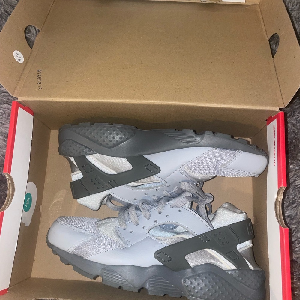 Nike Huarache Shoes